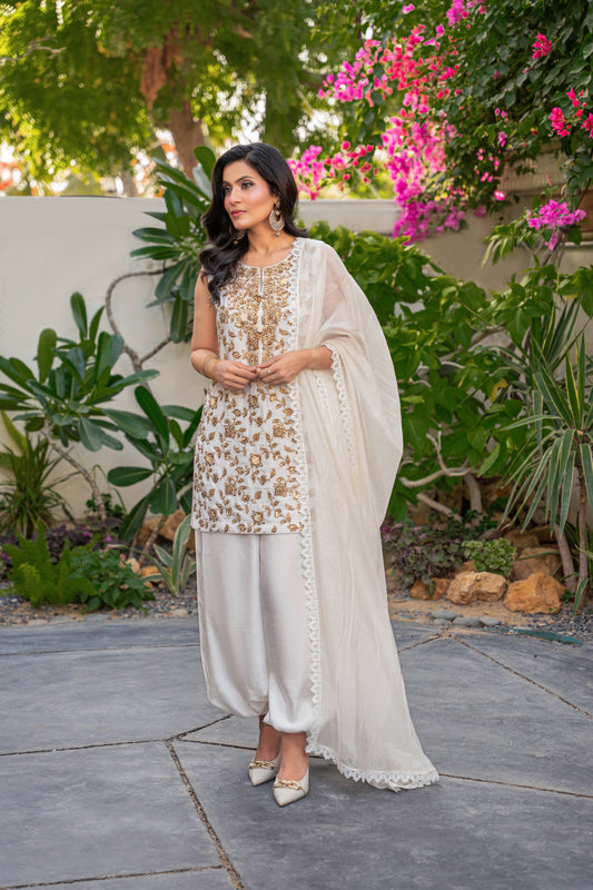 Mehr - ivory silk embroidered suit with dupatta by Alishba Kashif
