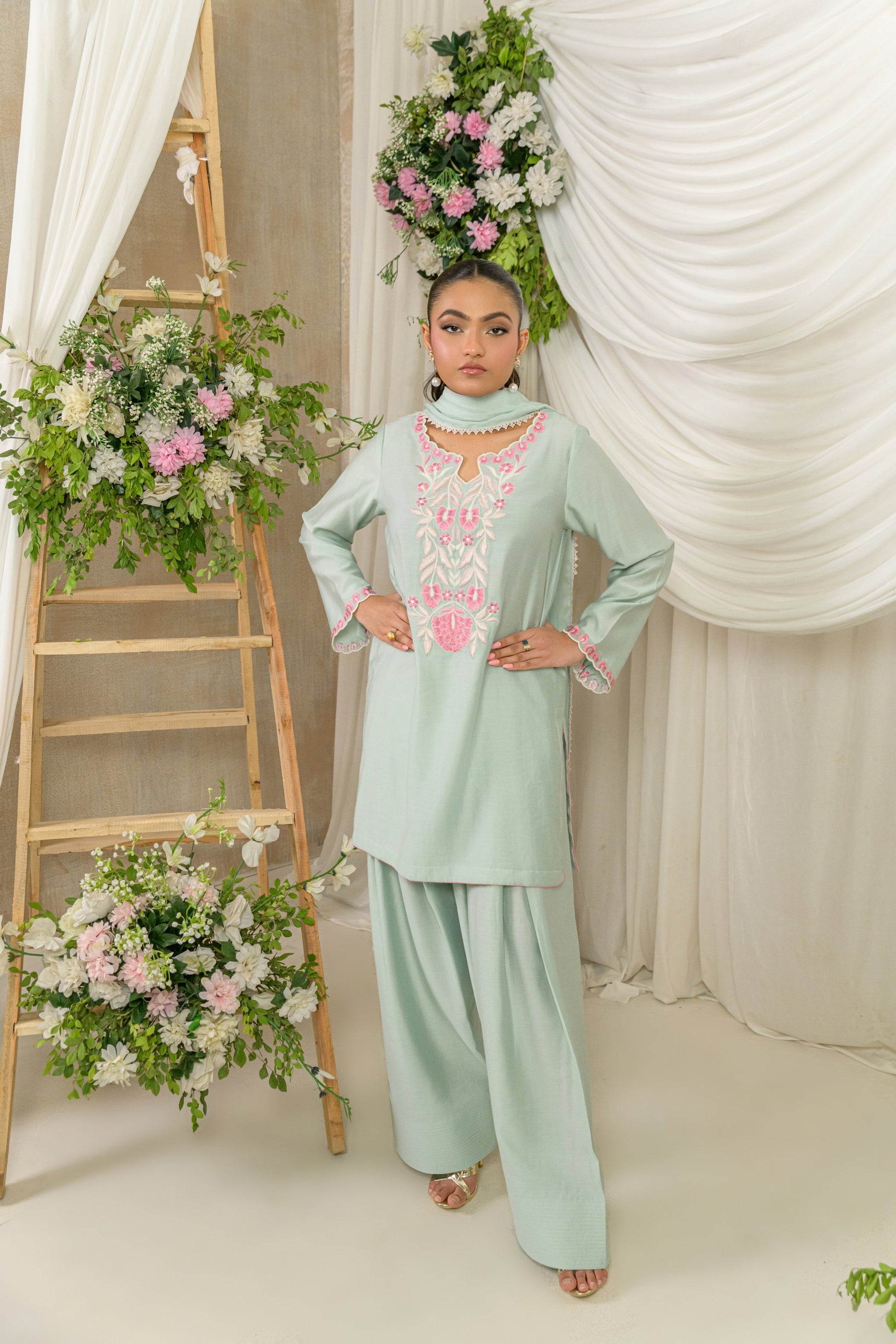 Saahil - mint silk cotton kurta with pink embroidery front view by Alishba Kashif