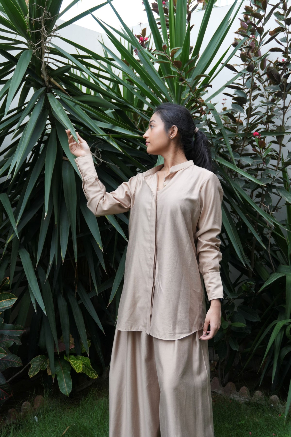 Alisho Oatmilk button-front tunic and wide leg trousers side view